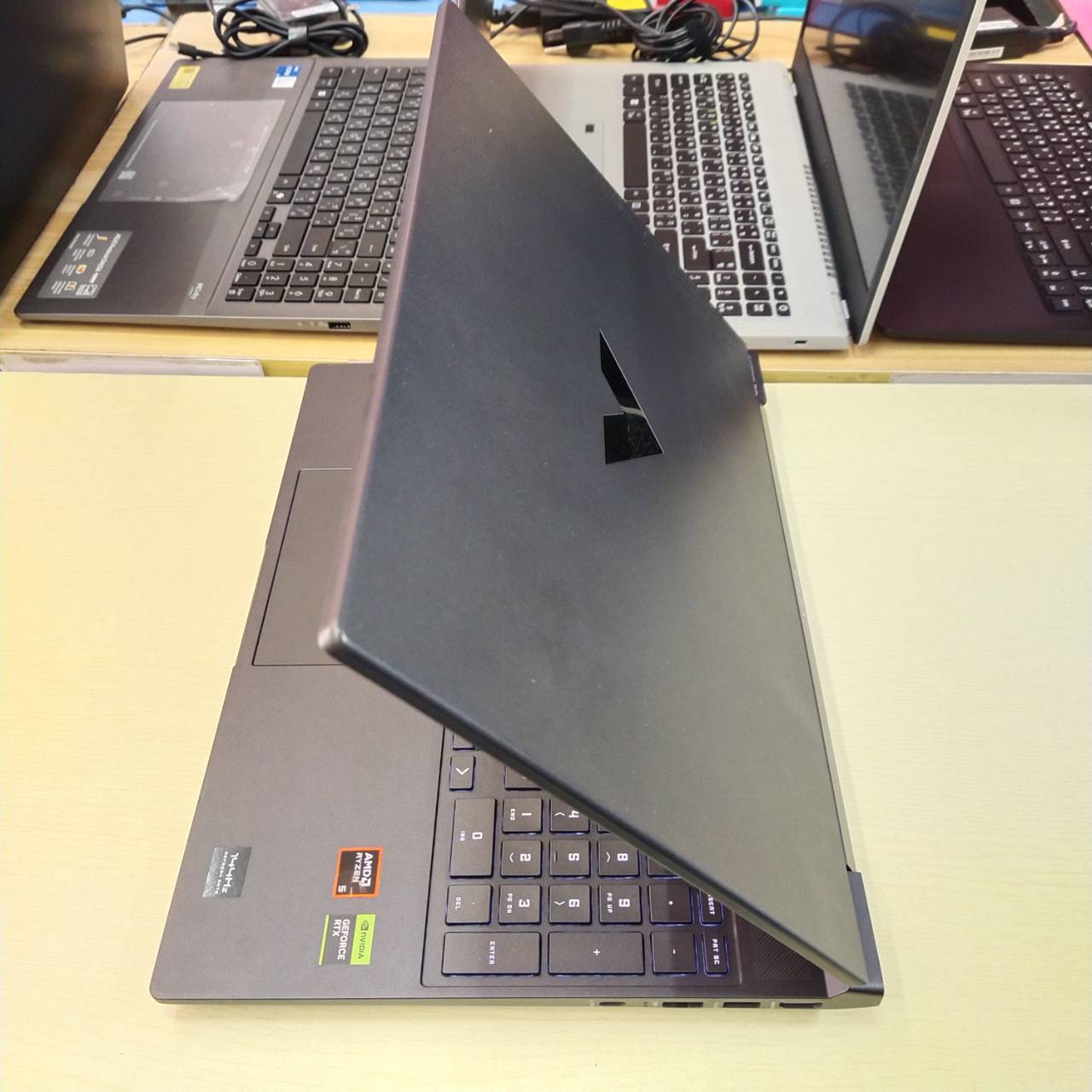 HP VICTUS 15-FB2094AX สภาพเครื่อง 85% *เครื่อง 5 เดือน* (ประกันศูนย์ Onsite 19/05/2027)