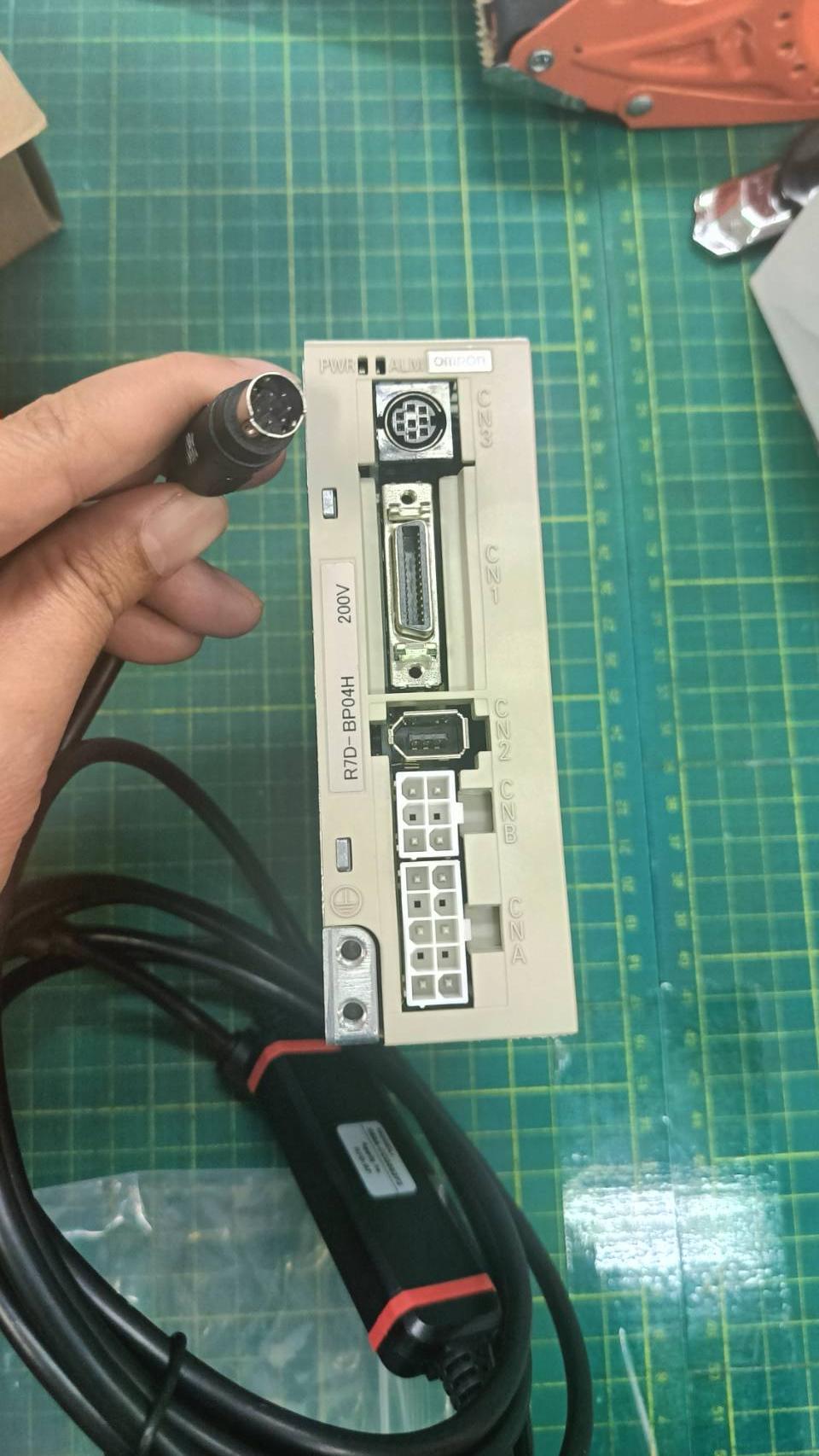 สายลิ้งค์ เซอร์โว OMRON Servo Drive R88D R7D - BP รุ่น R88A-CCG002P2