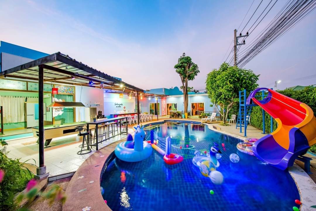 HR 4012 บ้านซันนี่ ปาร์ตี้คาราโอเกะ ไฟเธค