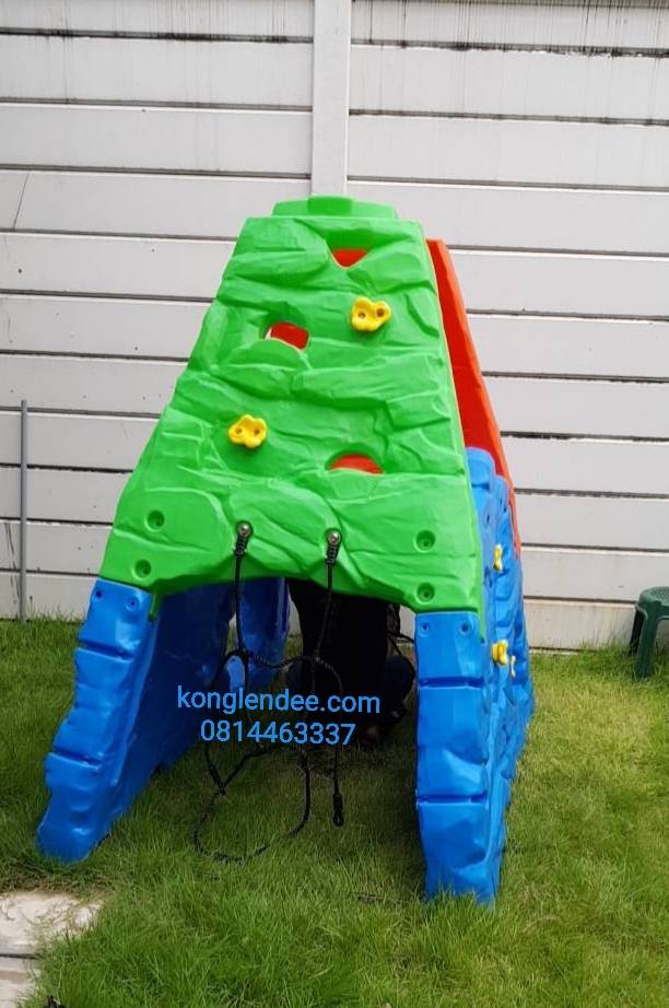 ปีนป่ายเขาหินจำลอง LERADO