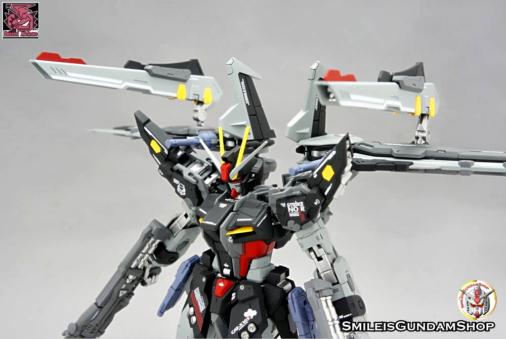 [PO]MG 1/100 STRIKE NOIR GUNDAM [โมจีนMomoko]กล่องน้ำตาล