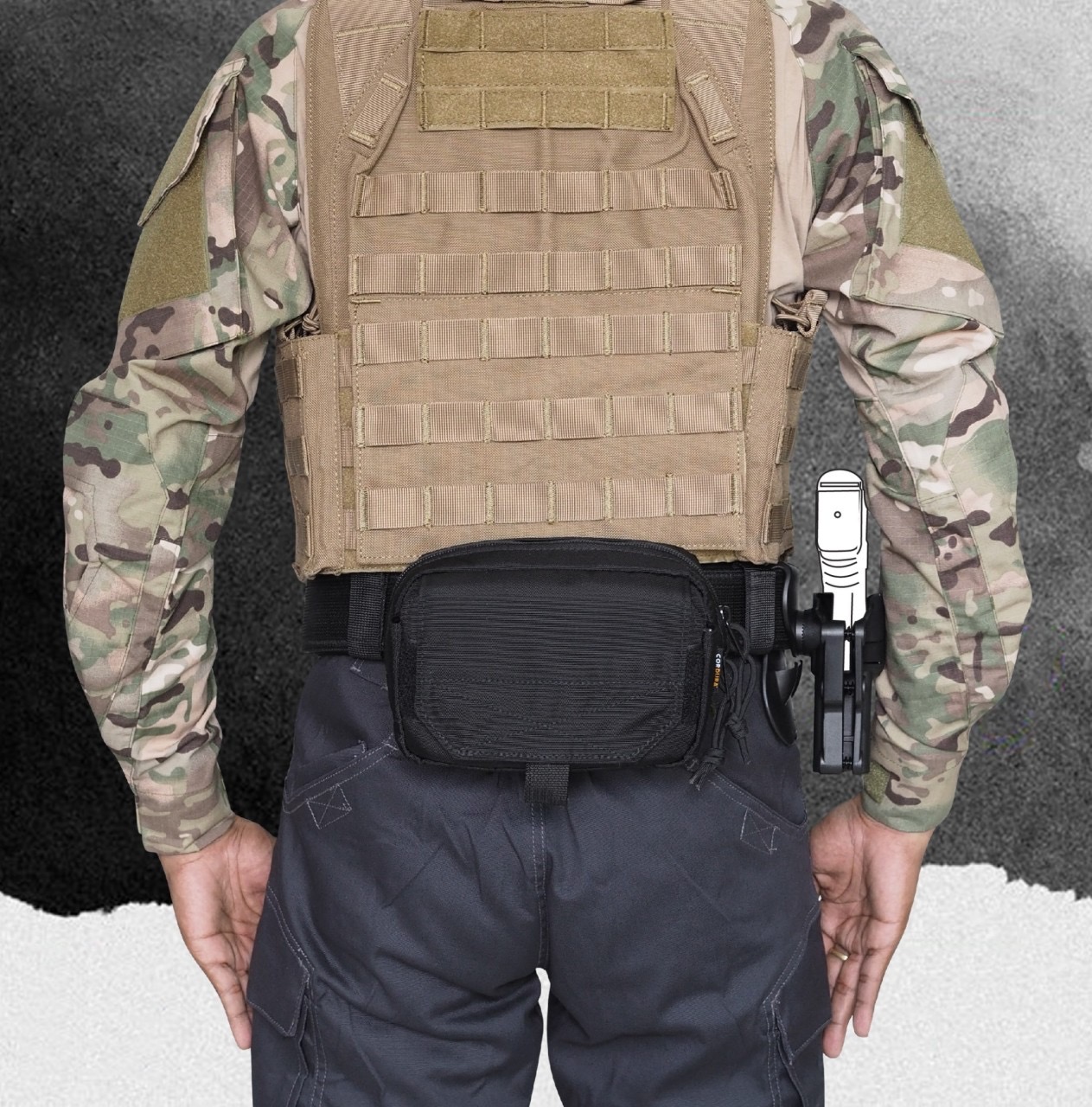 New.กระเป๋า EDC : B20 # (double arrow right)ผลิตจากผ้า CORDURA 1000D (double arrow right)กระเป๋าหลักเป็นแบบซิป มีพื้นที่สำหรับใส่อุปกรณ์เสริมต่างๆ แบ่งช่องไว้เป็นสัดส่วน และ ด้านในมี Elastic Loop (double arrow right)กระเป๋าหน้า เป็นแบบ Velcro ด้านใน บุฟอง