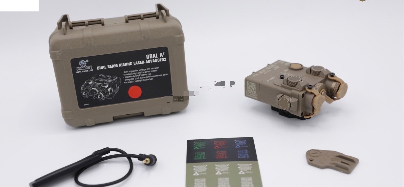กล่องAN/PEQ-15A รุ่น DBAL-A2 ยี่ห้อ WADSN (Dual Beam Aiming Laser - Advanced2) มี2รุ่นให้เลือก รุ่นไฟฉาย และ เลเซอร์สีแดง รุ่นไฟฉาย และ เลเซอร์สีเขียว