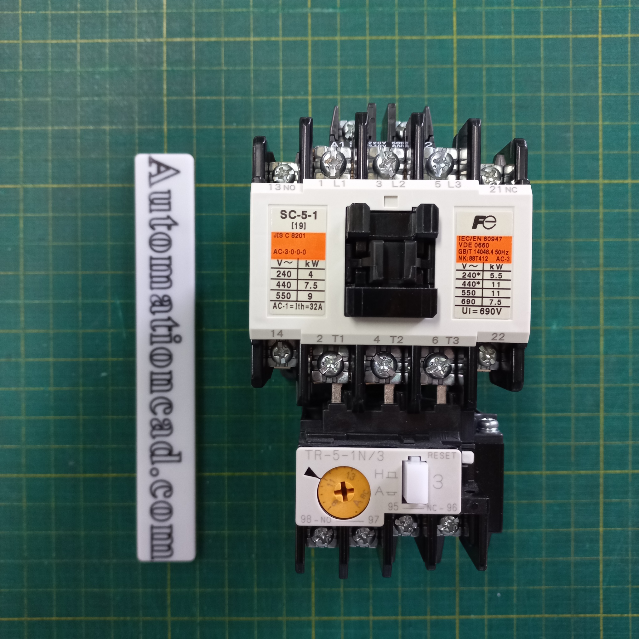 SC-5-1 CONTACTOR FUJI ELECTRIC แมกเนติก คอนแทคเตอร์ รุ่น SC-5-1 Coil 220V 3P 1NO+1NC 32A Magnetic Magnetic Switch