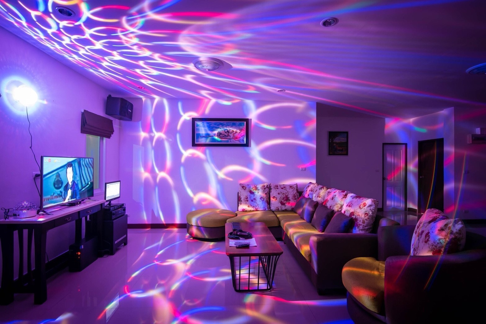 HR 4022 บ้านพักหัวหิน บ้านกาแลคซี่ คาราโอเกะ E