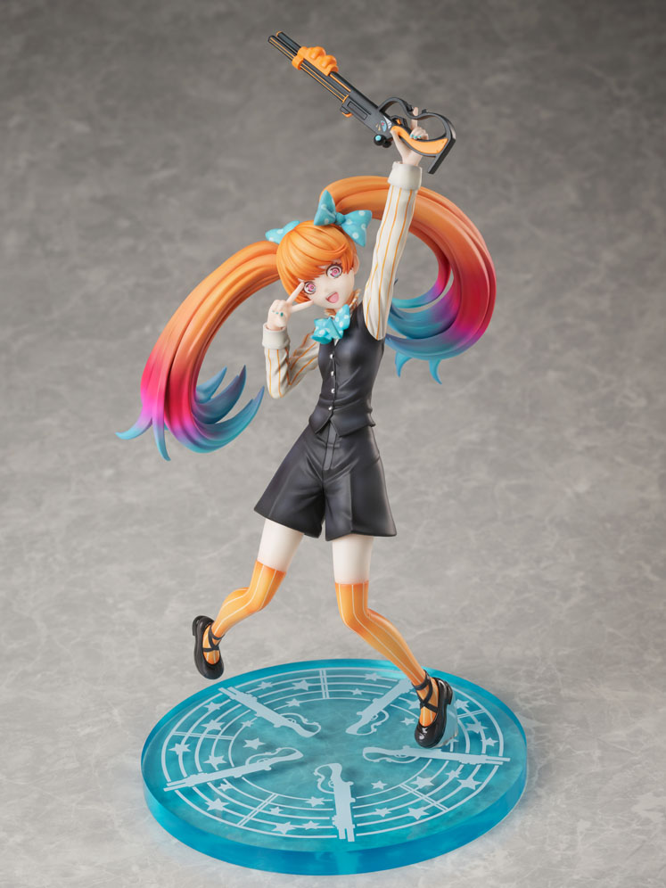 เปิดจอง : Titan