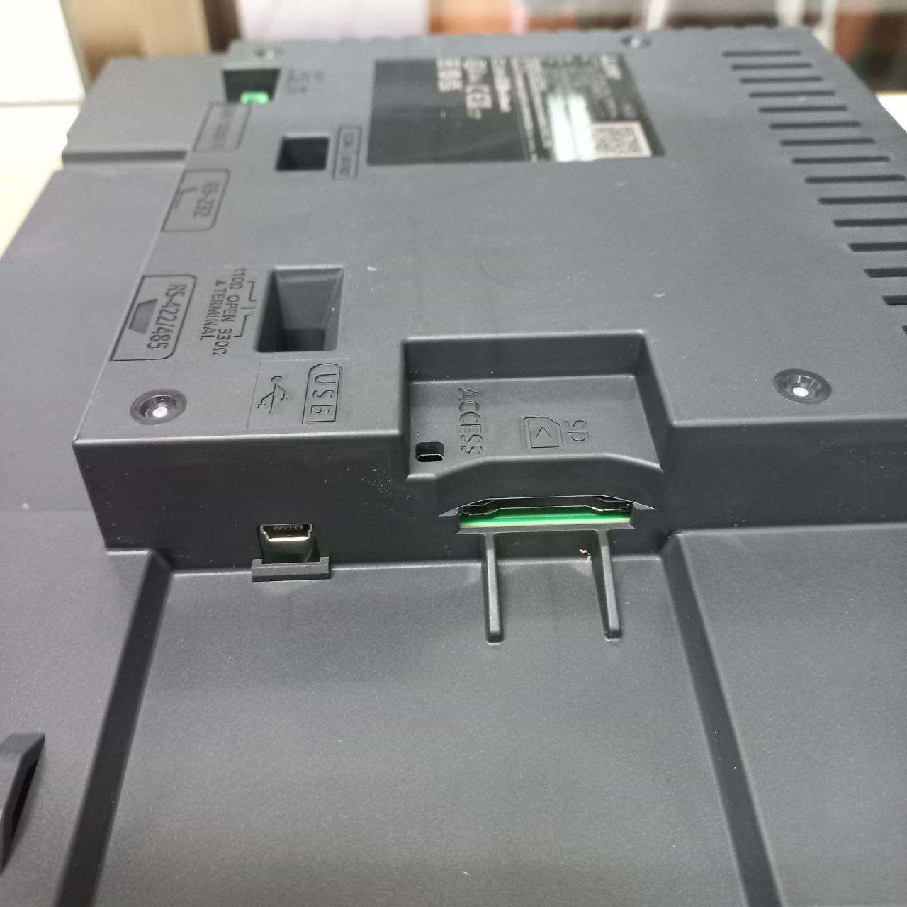 จอ TOUCH SCREEN MITSUBISHI รุ่น GS2110-WTBD-N ขนาด 10 นิ้ว เชื่อมต่อ PLC รุ่นต่างq