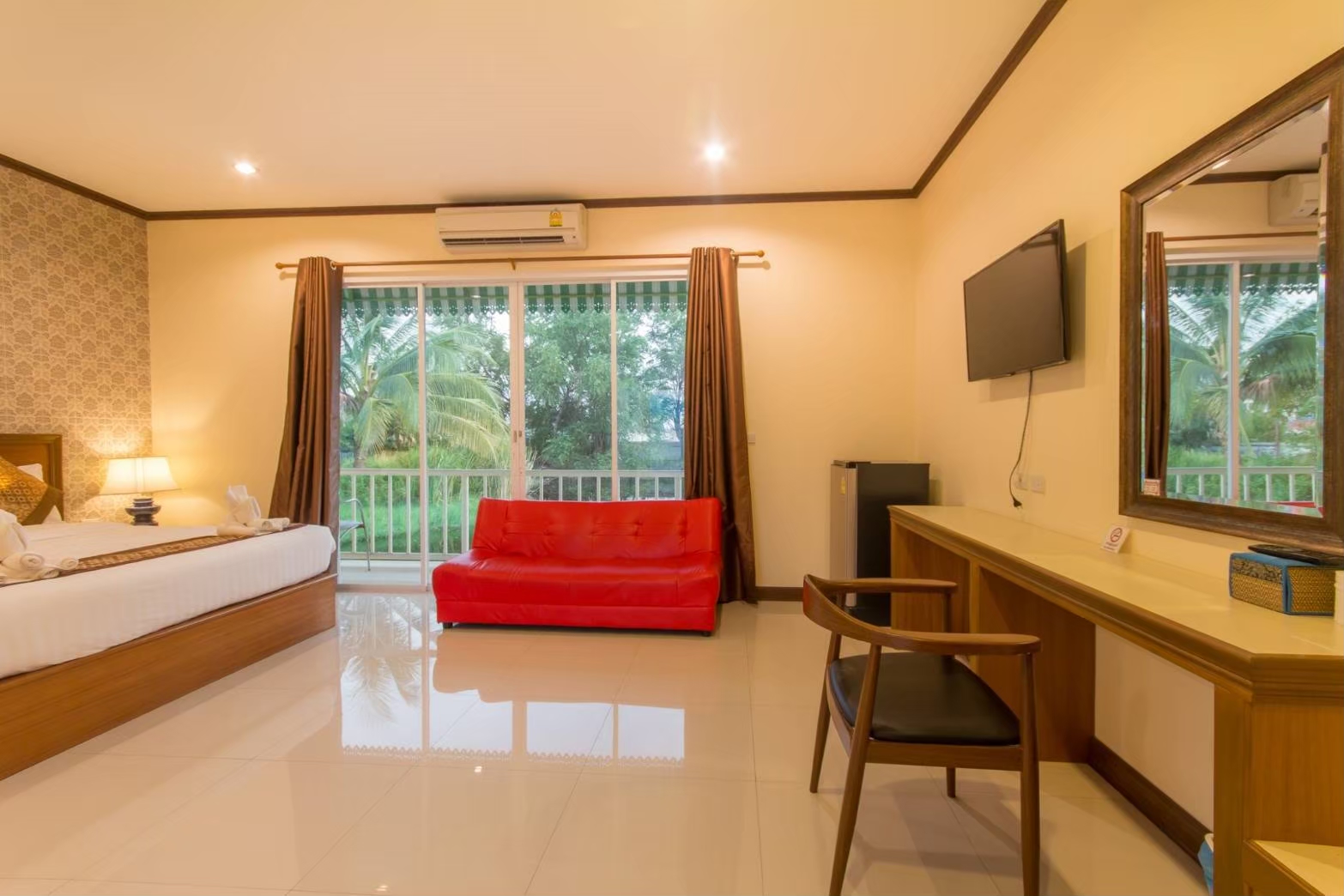 HR9002 บ้านพักหัวหิน บ้านแพรวา พูลวิลล่า