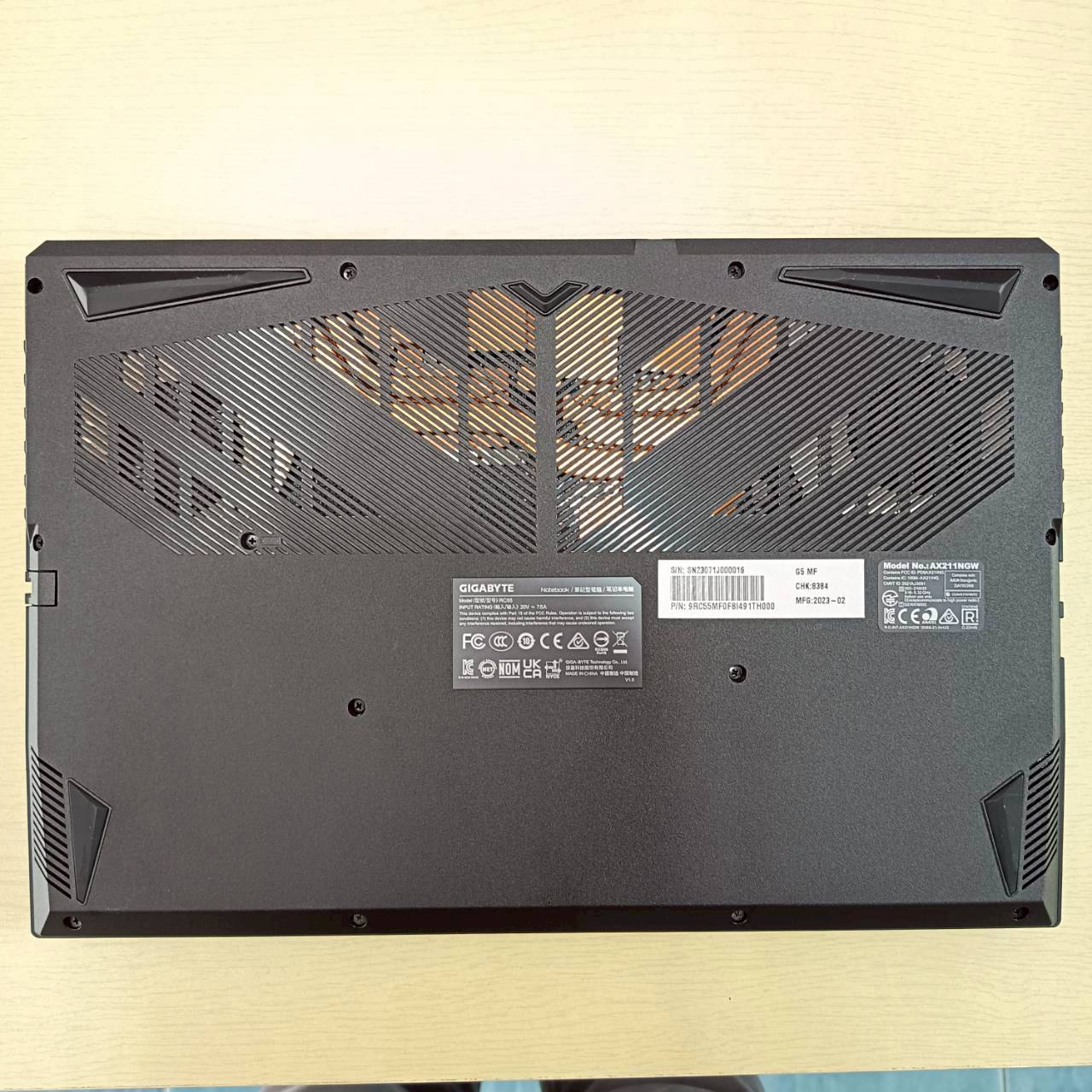 GIGABYTE G5 MF สภาพเครื่อง 95%