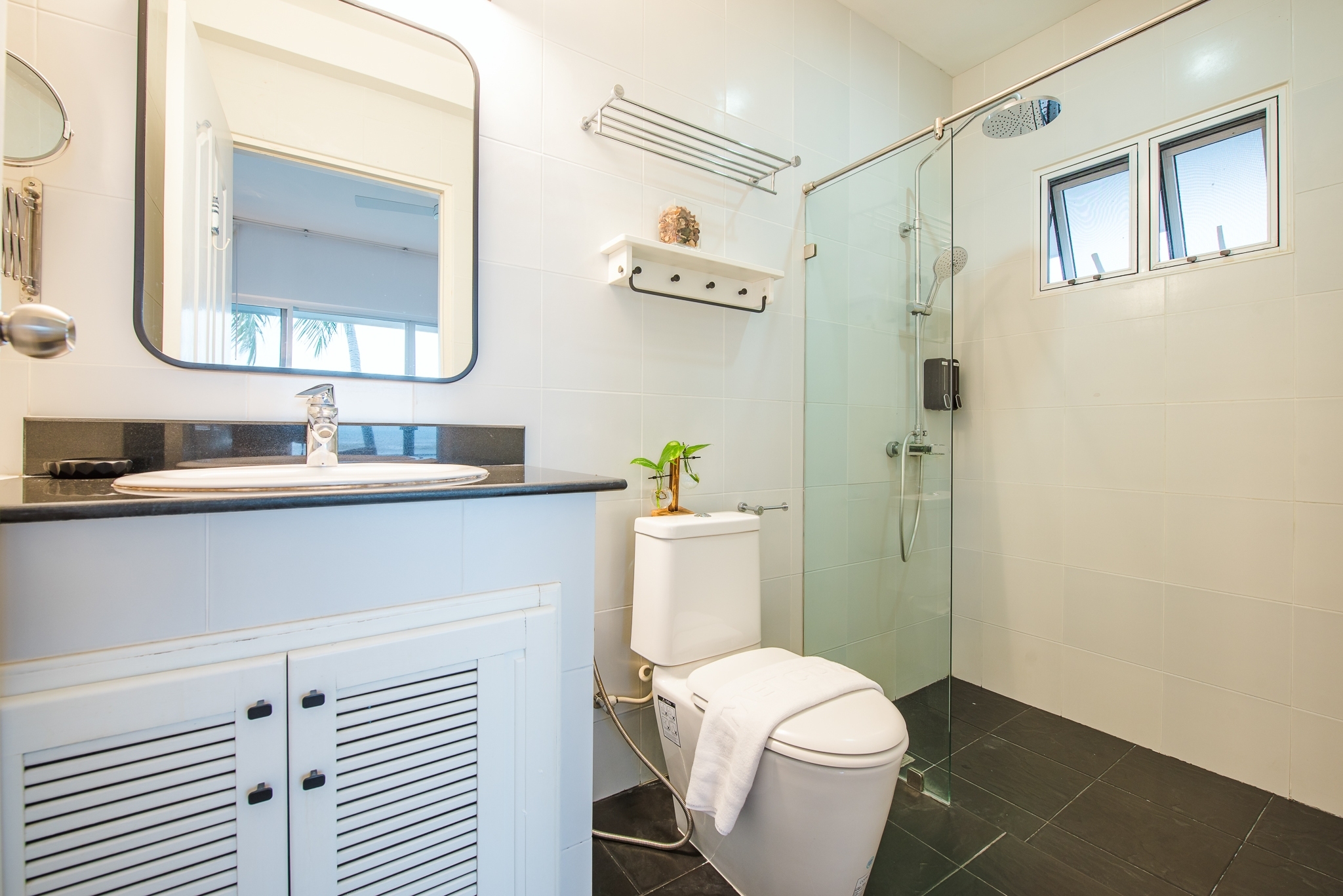 HR15044 บ้านพักติดทะเล กุยบุรี The Cozy Beach Villa