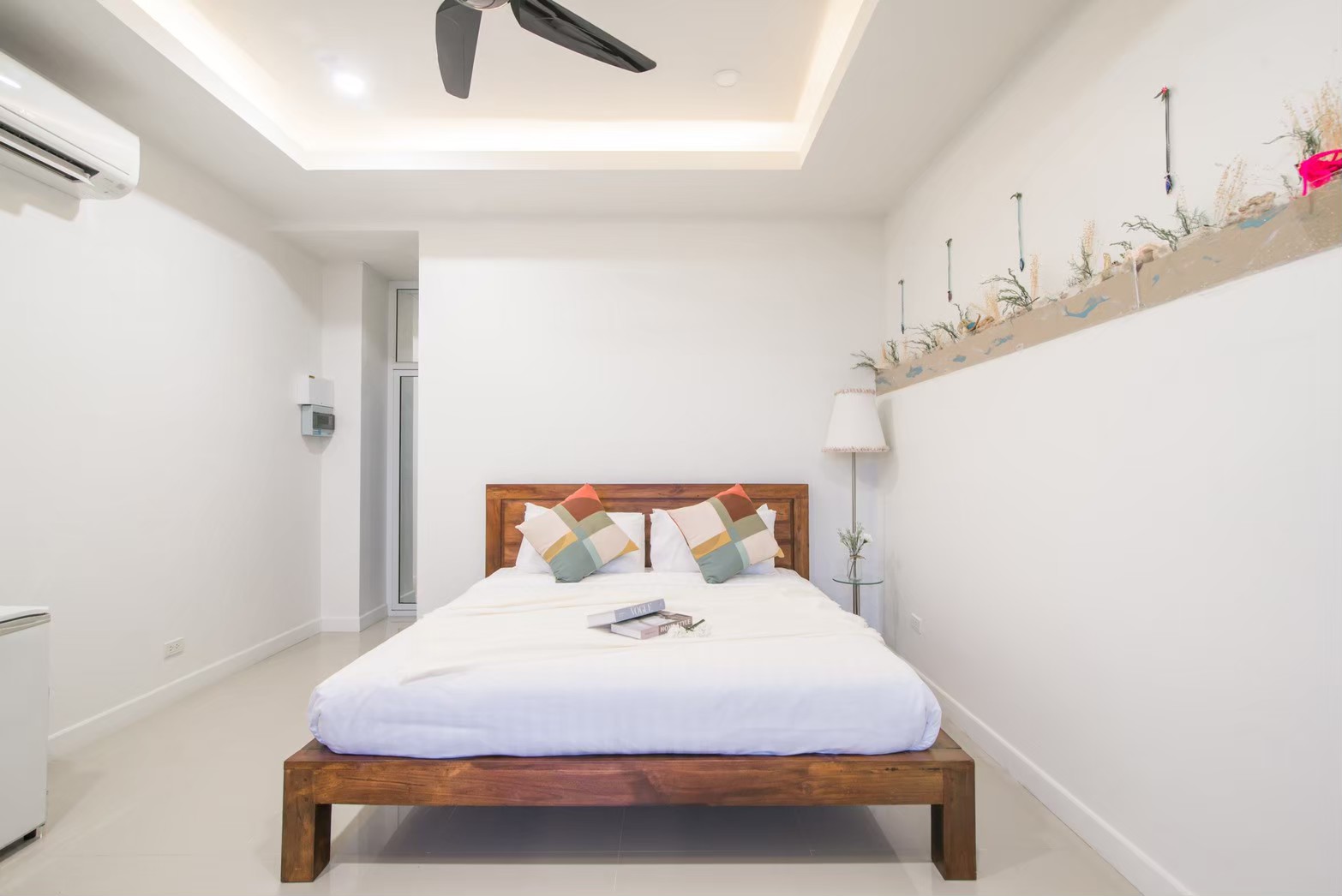 HR15045 บ้านพักติดทะเล The Moon Beach Villa