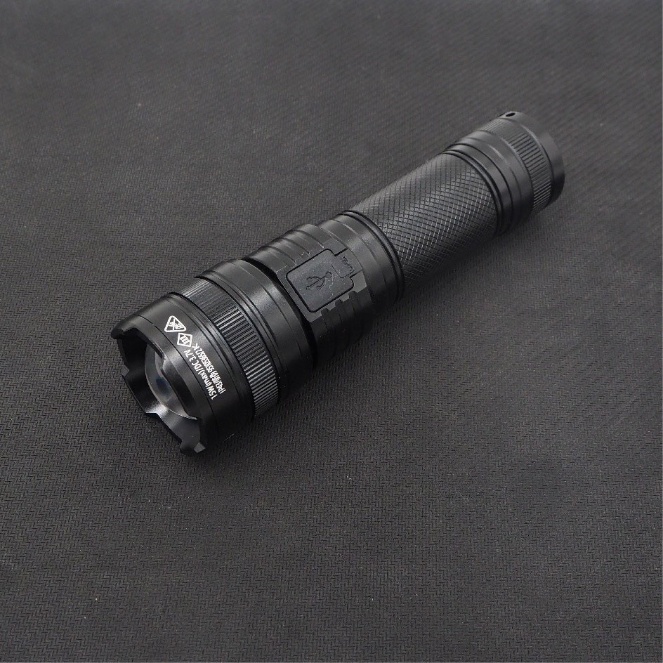 (loud volume) สินค้าใหม่ค่ะ 🔥 ไฟฉาย Supfire รุ่น L16-T 🔦 ตัวเรือนผลิตจาก 6061-T6 aviation aluminum 🔦 หลอด CREE XPE LED 15W 🔦 ความสว่างสูงสุด 900 Lumens 🔦 ระยะส่องสว่าง 300 เมตร Zoom ได้ 🔦 ใช้งานได้ยาวต่อเนื่
