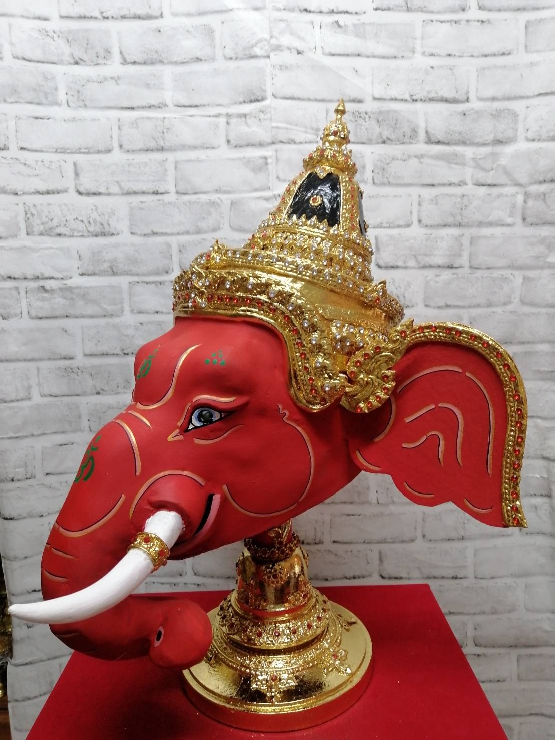 พระพิฆเนศ ขนาดครอบ (สีแดง)