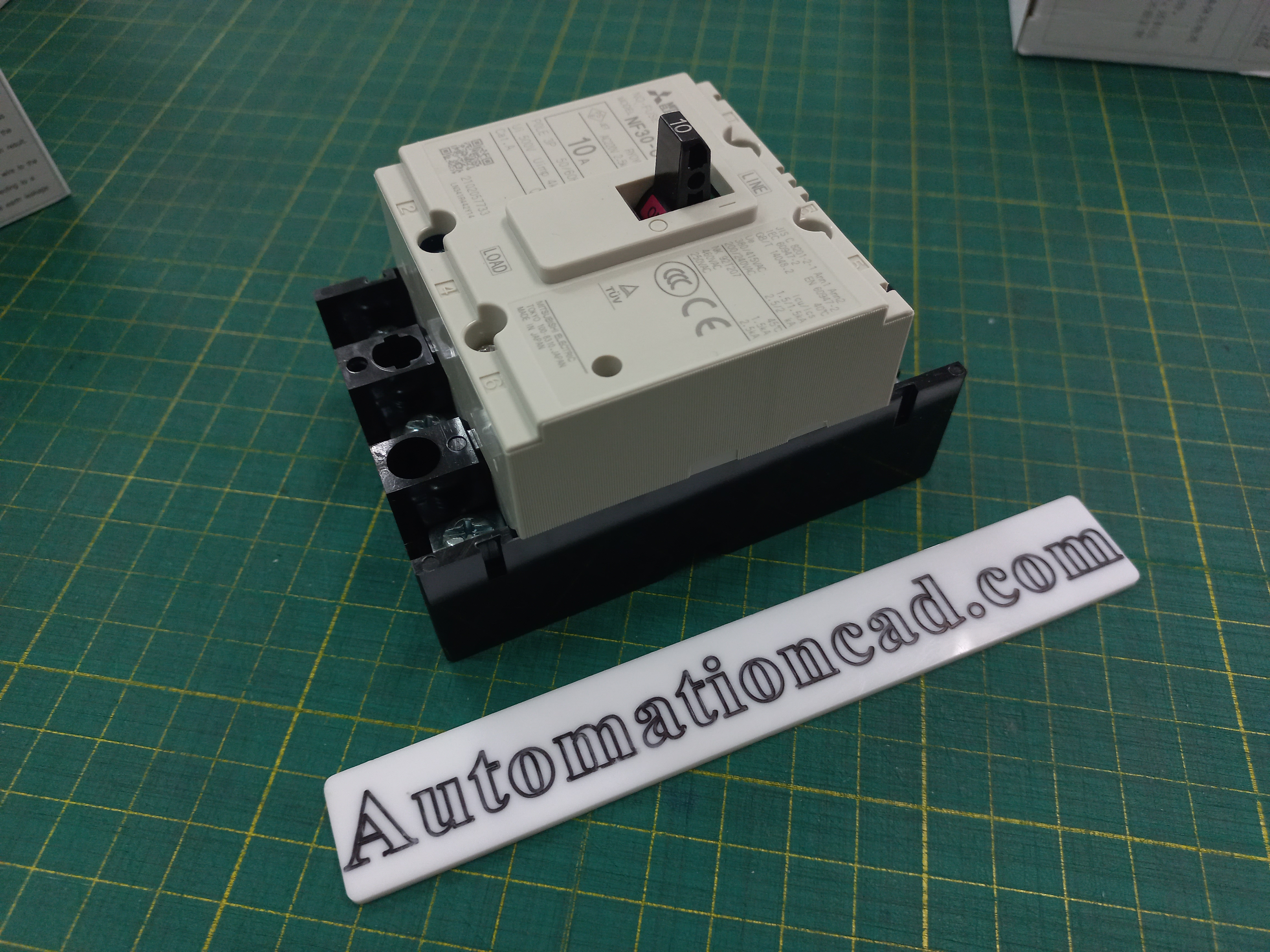 เบรกเกอร์ NF30-CS 3P 10A มิตซูบิชิ MITSUBISHI 10A 3POLE NF30 CS NF30CS