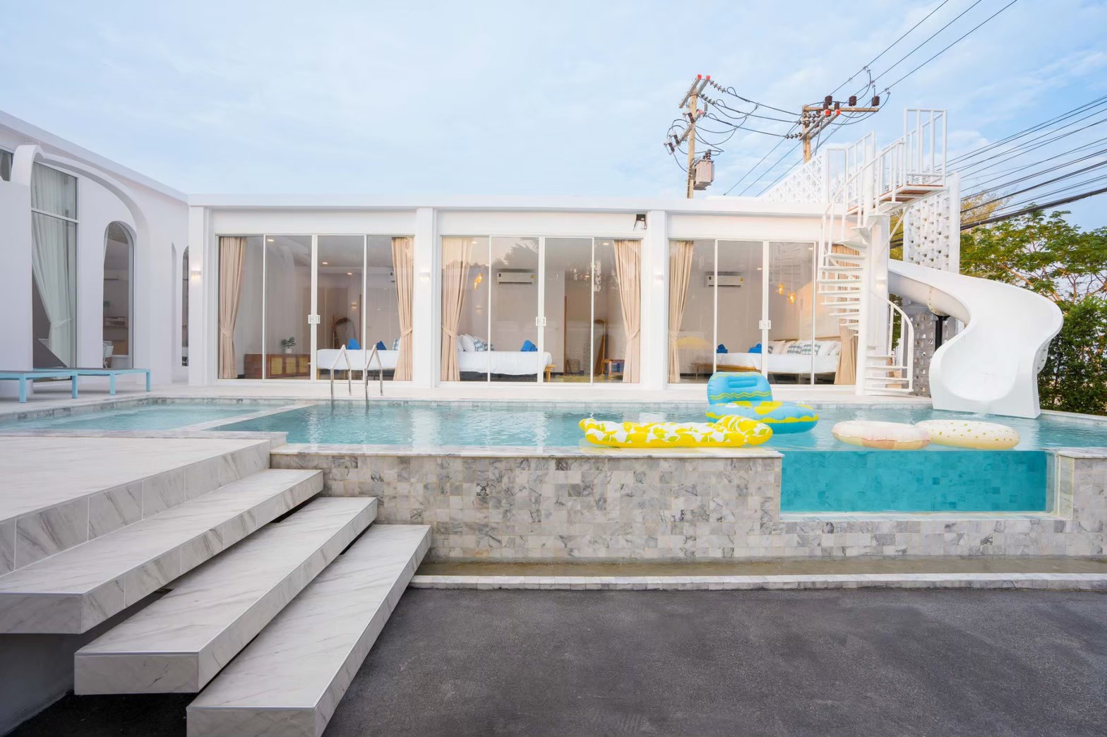 HR15059 บ้านพักติดทะเลชะอำ The Mira Beach Cha Am