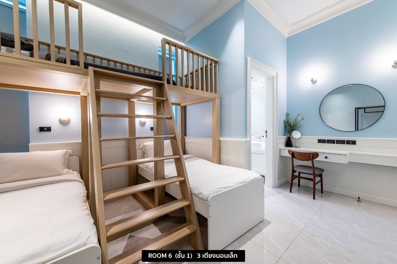 HR15030 บ้านพักติดทะเล The Vacation Beach Pool Villa Cha Am