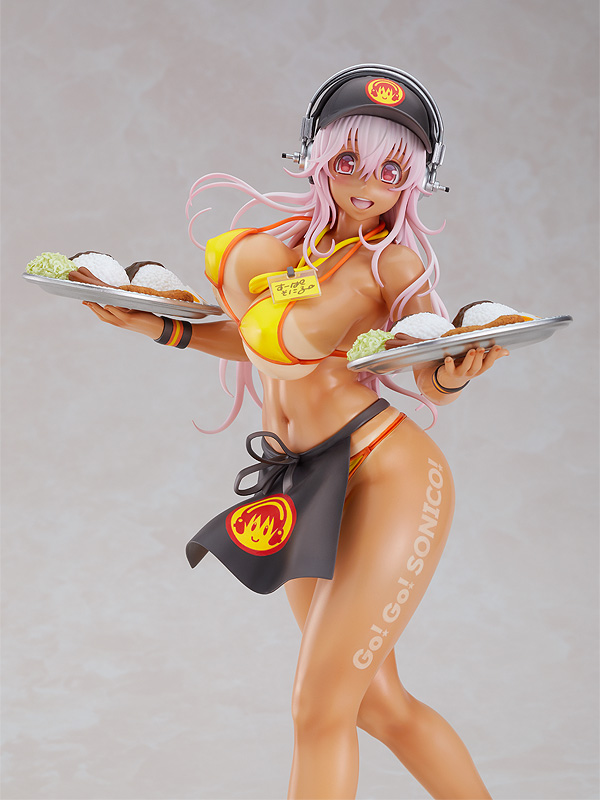 เปิดจอง : Super Sonico: Bikini Waitress Ver.