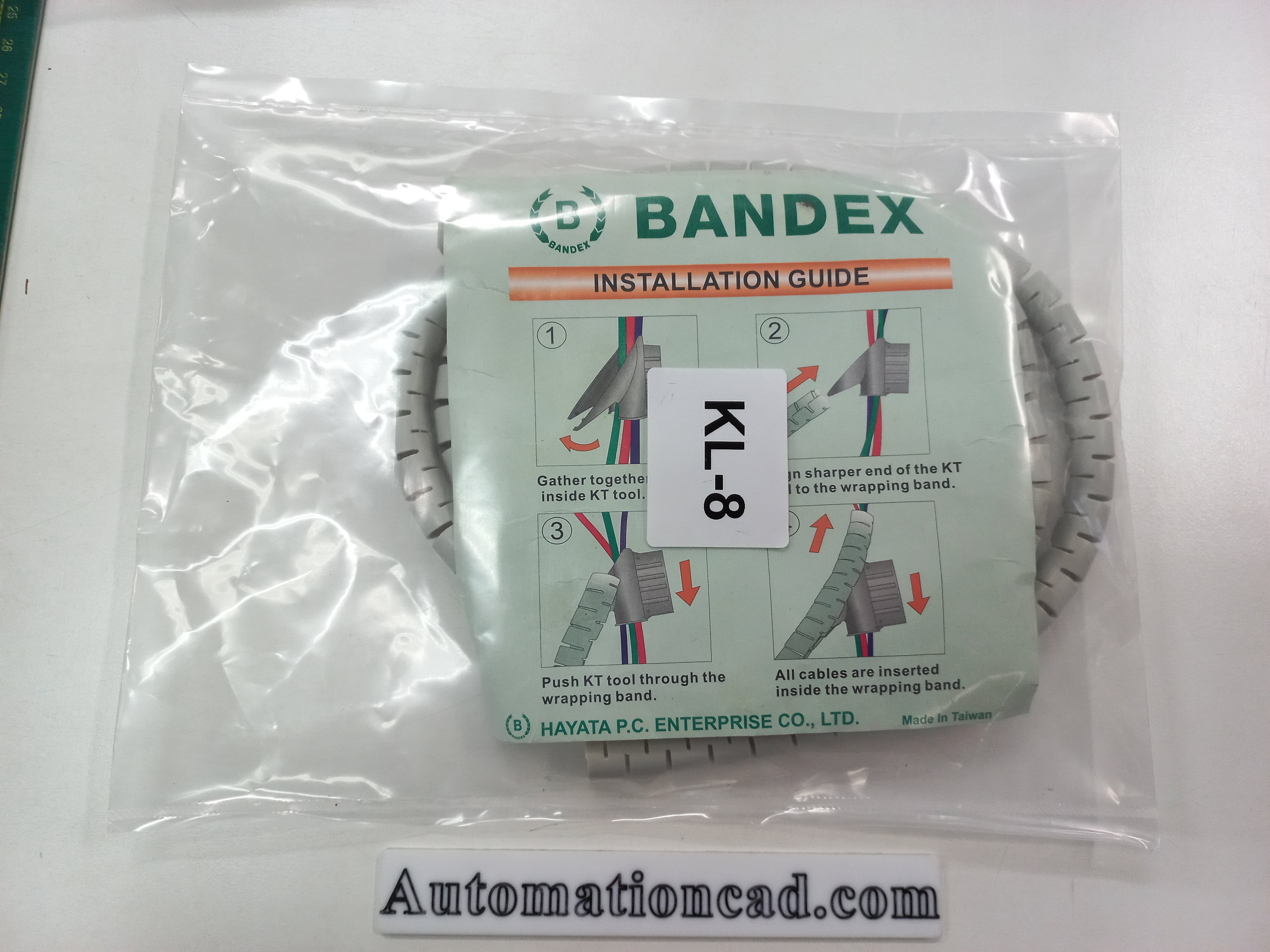 กระดูกงู BANDEX รุ่น KL-8 รางกระดูกงูร้อยสายไฟ ยาว 1.5 เมตร Split Wrapping Band