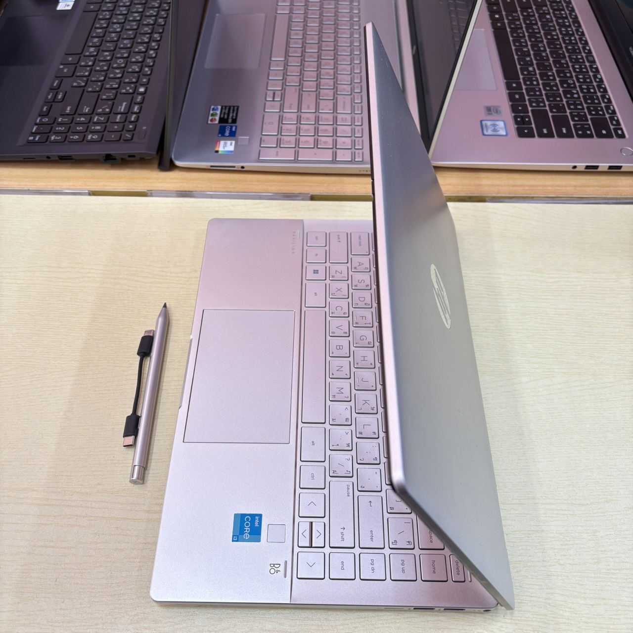 HP PAVILION X360 14 – EK0002TU * NOTEBOOK แบบฝาพับ 360 องศา หน้าจอ TOUCH SCREEN + ปากกา * ติดฟิล์มกันรอยหน้าจอแล้ว สภาพเครื่อง 90%