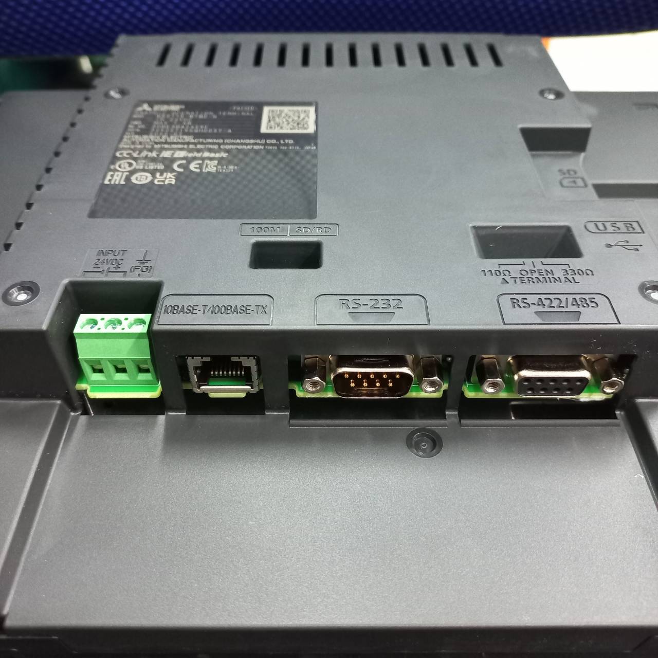 จอ TOUCH SCREEN MITSUBISHI รุ่น GS2110-WTBD-N ขนาด 10 นิ้ว เชื่อมต่อ PLC รุ่นต่างq