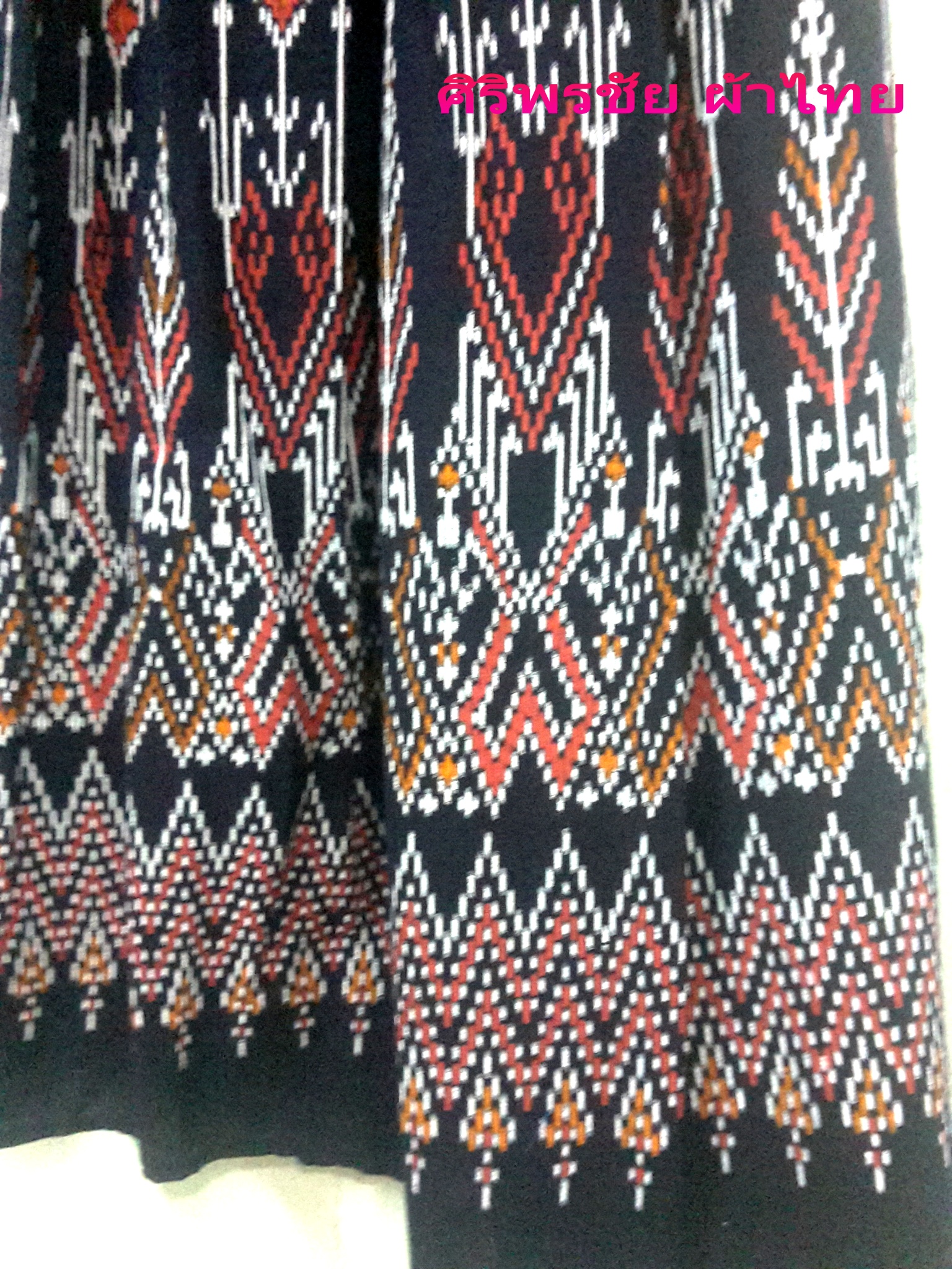 กระโปรงผ้าไทยสำเร็จรูป กระโปรงผ้าไทยผ้าฝ้ายมัดมัดหมี่ กระโปรงผ้าฝ้ายทรงทวิทยาว