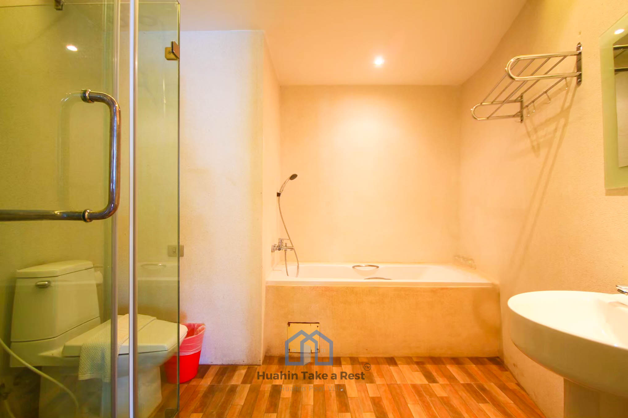 HR15034 บ้านพักหัวหิน บ้านมันตรา บีช (ใกล้ทะเล100ม.)