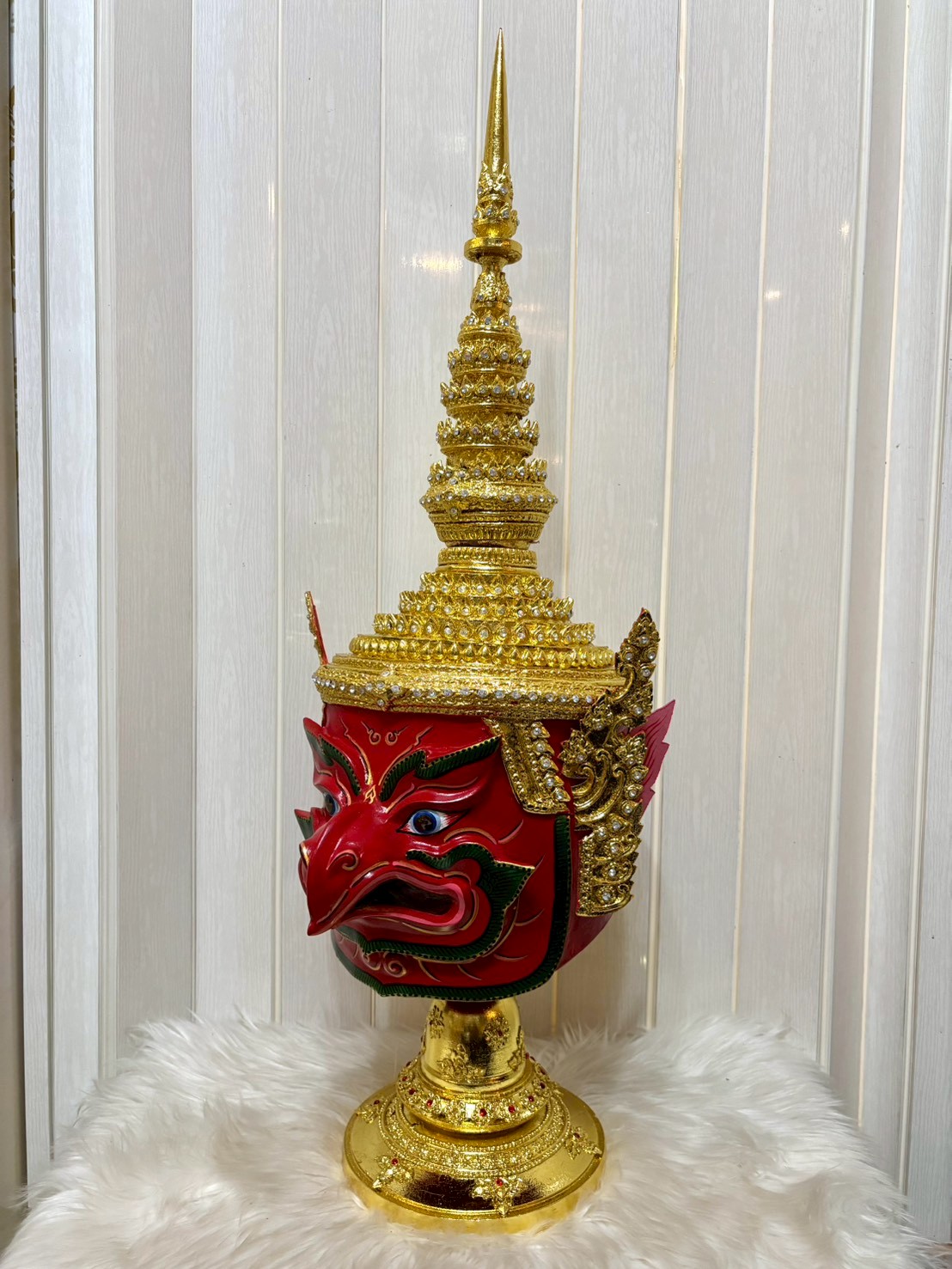 พญาครุฑ ยอดแหลม ขนาดครอบ (สีแดง)