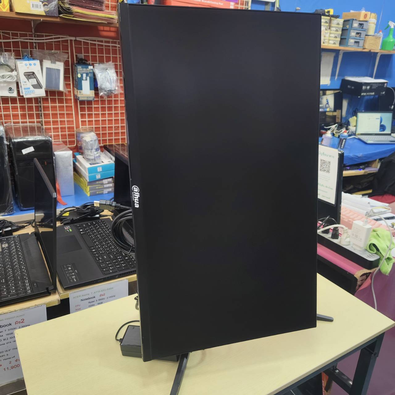 LED 27" DAHUA LM27-E331A IPS 2K 180Hz HDMI + DP + ลำโพงในตัว ประกันศูนย์ 28/4/2027