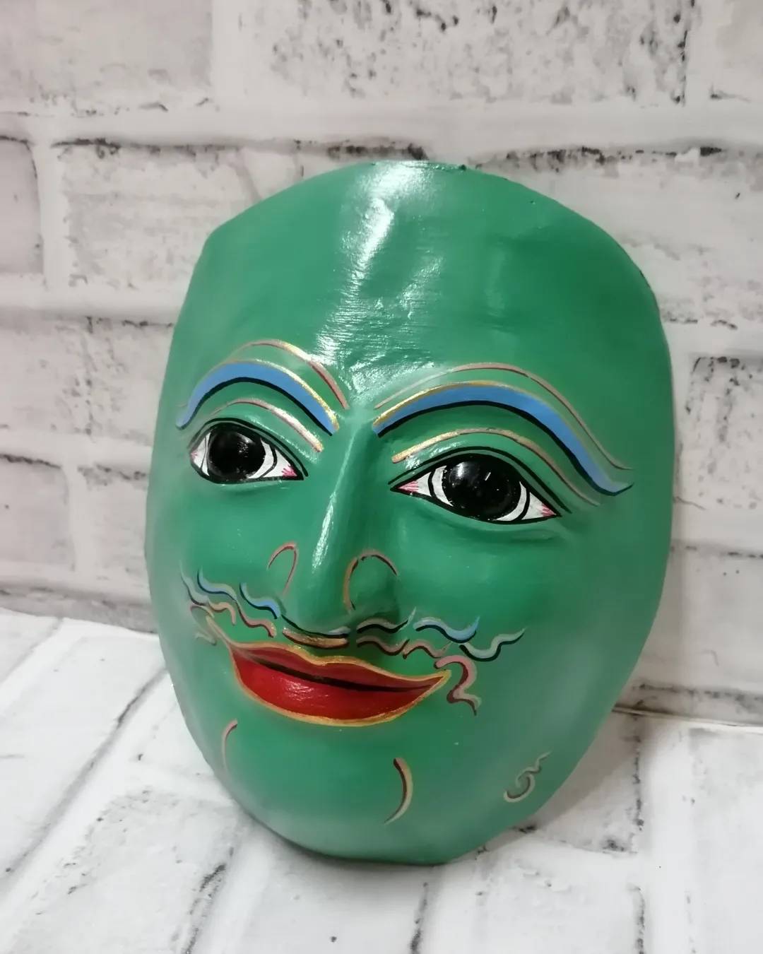 หน้ากากพระราม ใส่ตาแก้ว