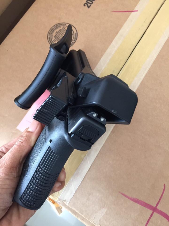 https://youtu.be/VsWr5B01xGQ New.ซองปืนสั้น พกนอกปลดเร็ว / ซองแม็กคู่ imi Glock 17 / 19 / 26 ราคาพิเศษ