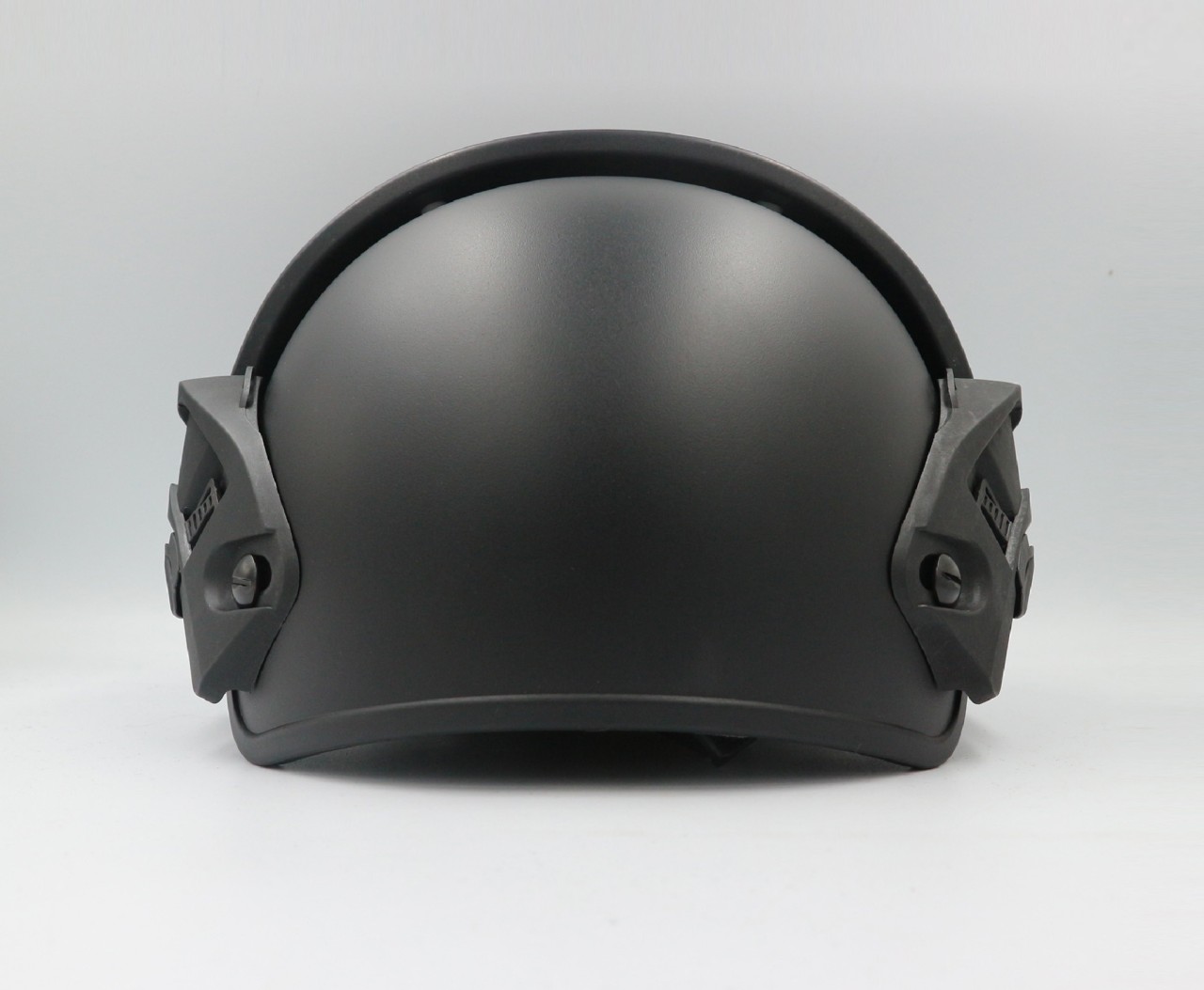 (fire)สินค้าเข้ามาใหม่ค่ะ หมวก AirFrame Helmet ( FMA ) 🍁 ผลิตจากวัสดุ ABS แข็งแรงทนทาน 🍁 มาพร้อมรองในหมวกชนิด Memory foam 🍁 มีสายรัดคาง แป้นหน้า และราง ARC 🍁 ระบายอากาศได้ดี 🍁 น้ำหนัก 900 g. 2 ขนาด M ( 53-57 cm. ) L