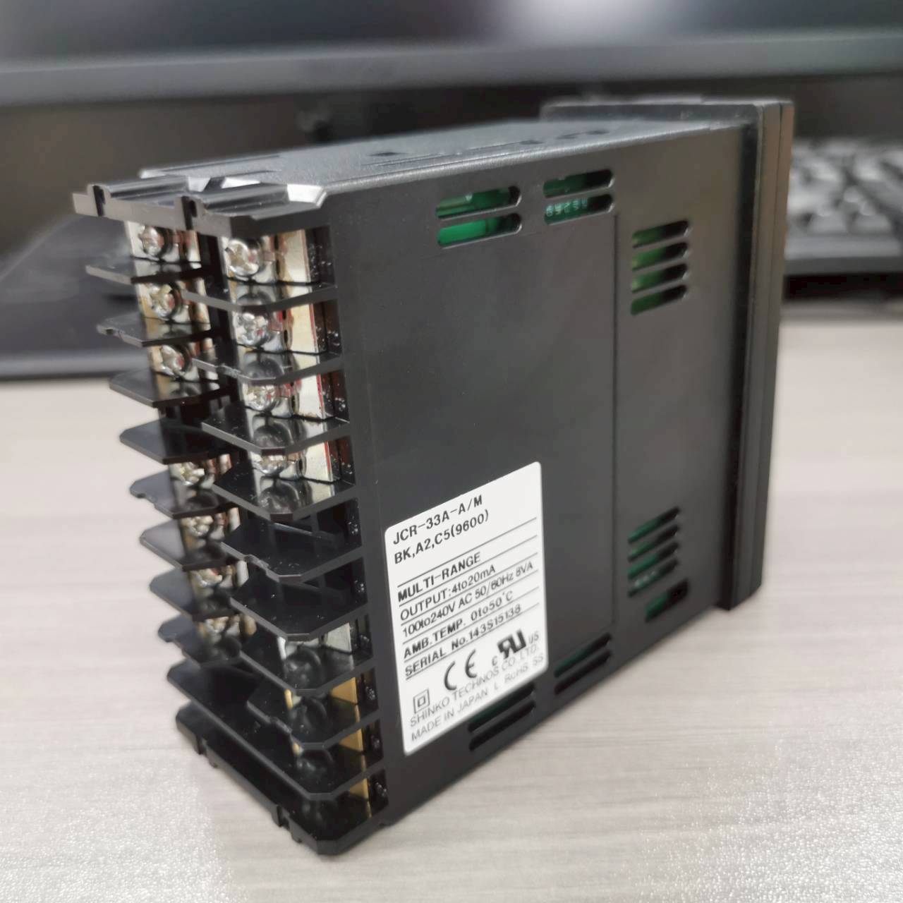 SHINKO เครื่องวัดและควบคุมอุณหภูมิ Temperature Controller - Multi JCR-33A-A/M