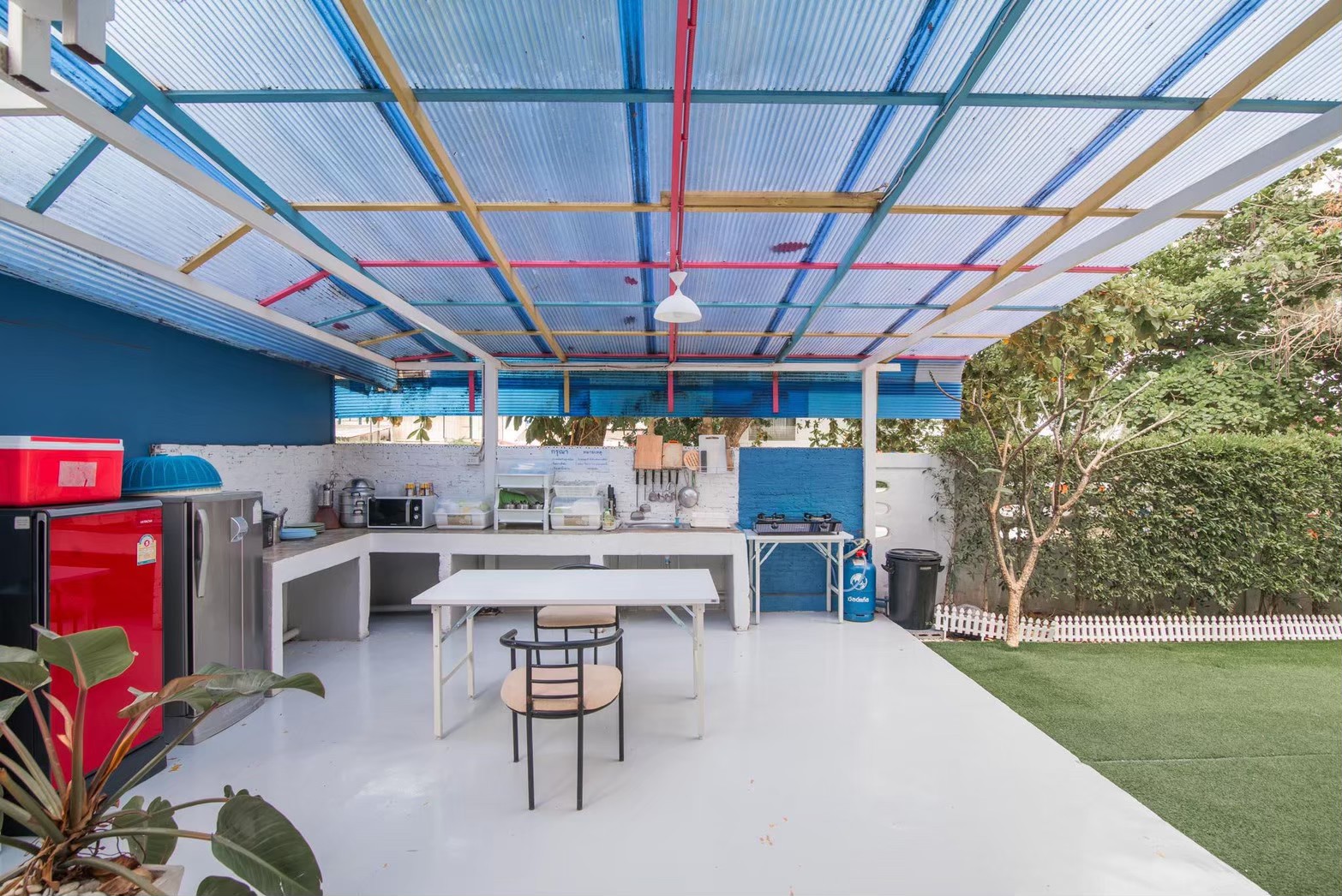 HR15011 บ้านพักติดทะเลหัวหิน บ้านวินเซิฟ พูลวิลล่า