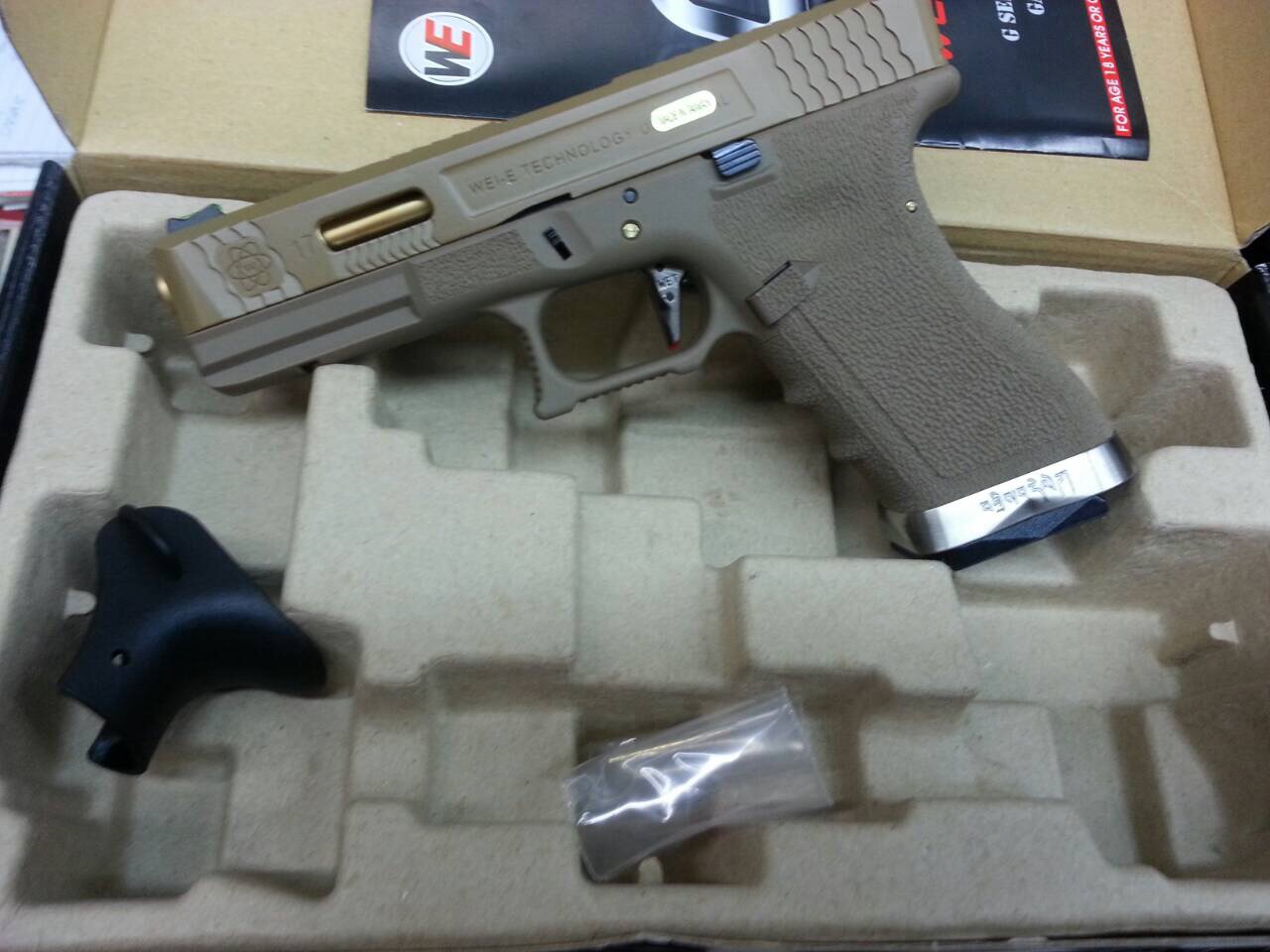 New.WE Glock17 T3 Gen4 สไลด์ทราย เฟรมทราย ท่อทอง ราคาพิเศษ