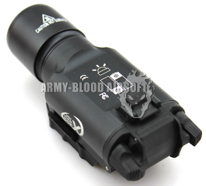 SureFire X300 LED Handgun / Long Gun WeaponLight Replica (BK)
