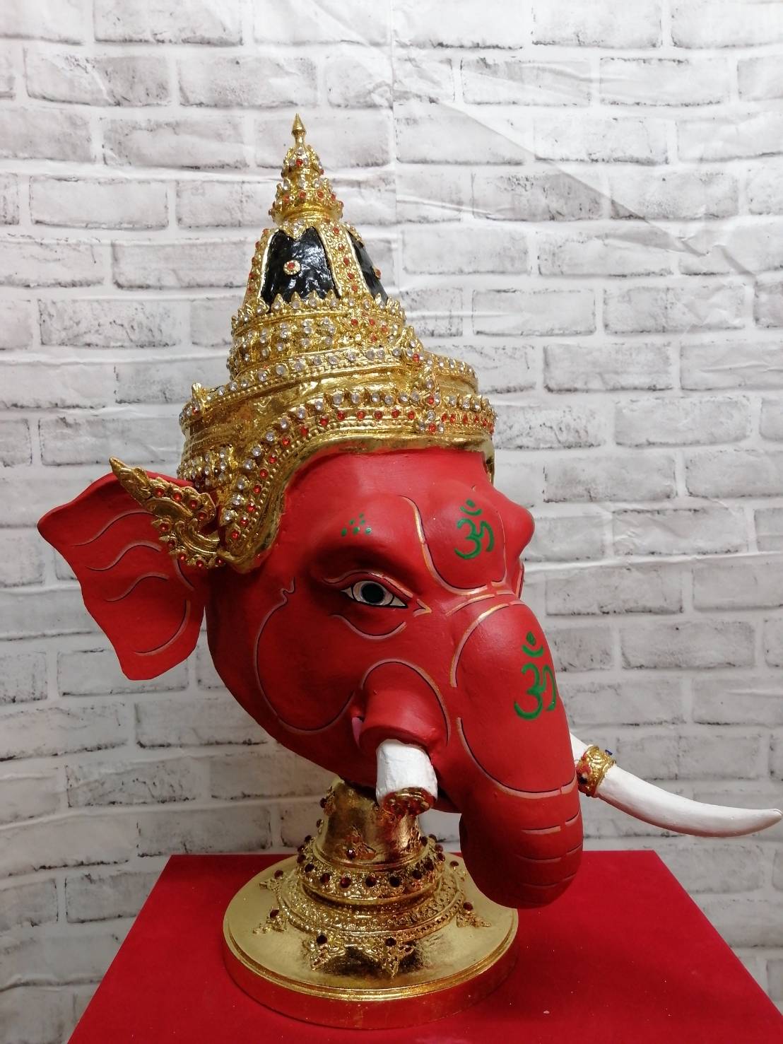พระพิฆเนศ ขนาดครอบ (สีแดง)