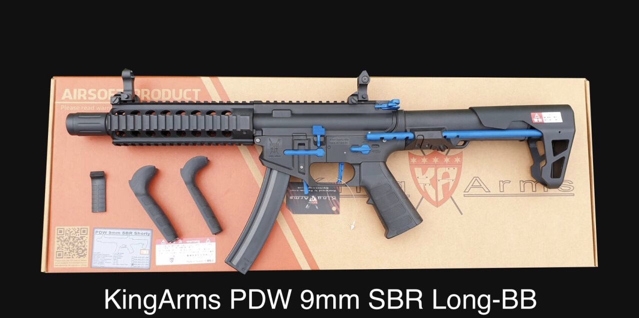 https://youtu.be/_ORFXABTIO0 K King Arms PDW 9mm SBR Airsoft AEG Rifle -บอดี้ไนล่อนไฟเบอร์ -สต็อกแบบ PDW ยืดหดได้ 7 ระดับ -Handguard มีหลายขนาด มีรางสำหรับอุปกรณ์เสริม -ออกแบบมาเพื่อผู้ใช้ที่มีประสบการณ์ M4 หรือ MP5 -การออกแบบแมกกาซีน Quick-eject พร้อมด้ว