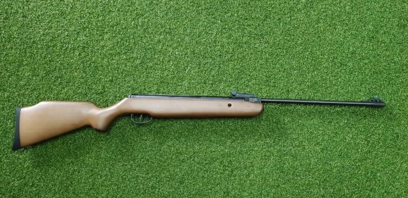 NewซปืนอัดลมCrosman Vantage NP Nitro cal.5.5mm Air Rifle ✔แรง SP : 950Fps. ✔บอดี้ไม้ Body Wood ✔น้ำหนัก Weight 2.9kg ✔ลำกล้อง 21" Barrell 12 เกลียว ✔ศูนย์หน้า-ศูนยหลังเรืองแสง Fiber Optic ✔ระบบหักลำสปริงแก๊ส