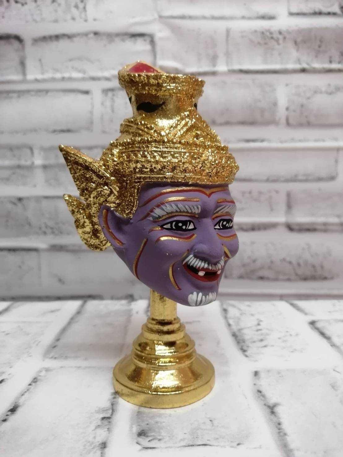 ปู่ฤาษีนารายณ์ พร้อมฐานทอง