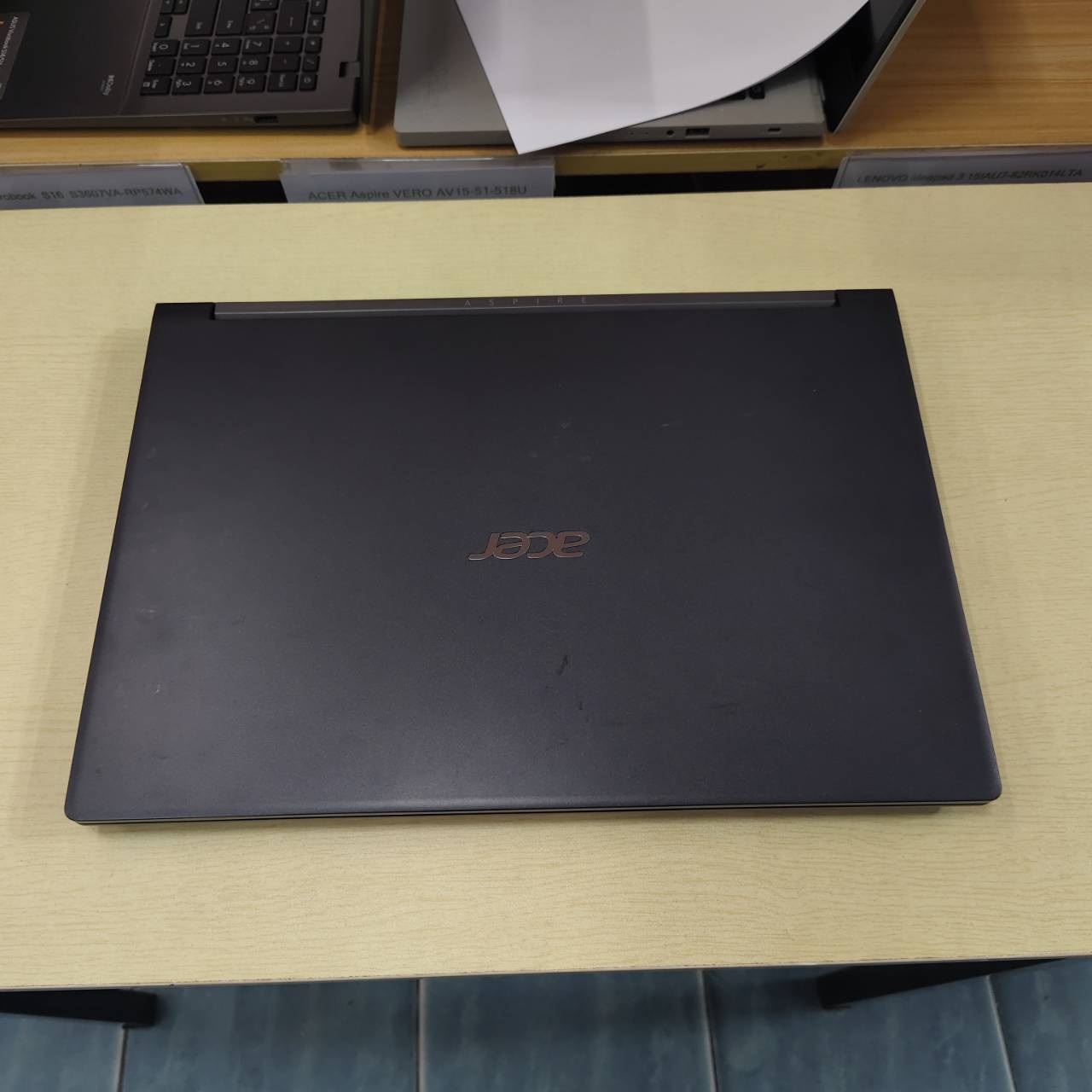 ACER Aspire 7 A715-42G-R7RS สภาพเครื่อง 80%