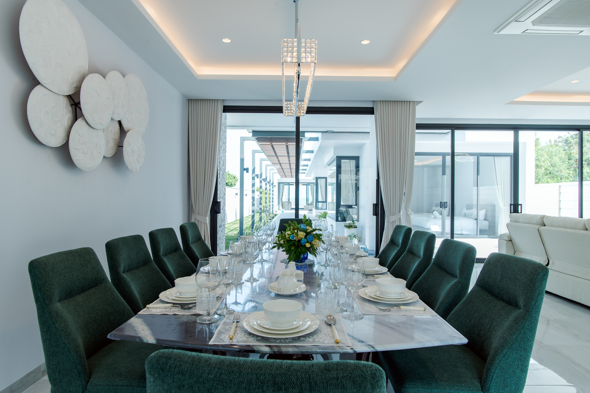 HR15066 บ้านพักติดทะเลหัวหิน The Casa Rocca Beach Villa HuaHin