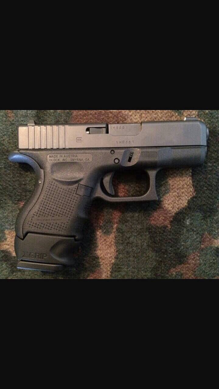 New.GLOCK 19-23 Mag adapter 9MM / .40 S&W. The XGRIP GL19-23 adapts full size G17 or G22 mags for use in G19 or G23 pistol. ราคาพิเศษ