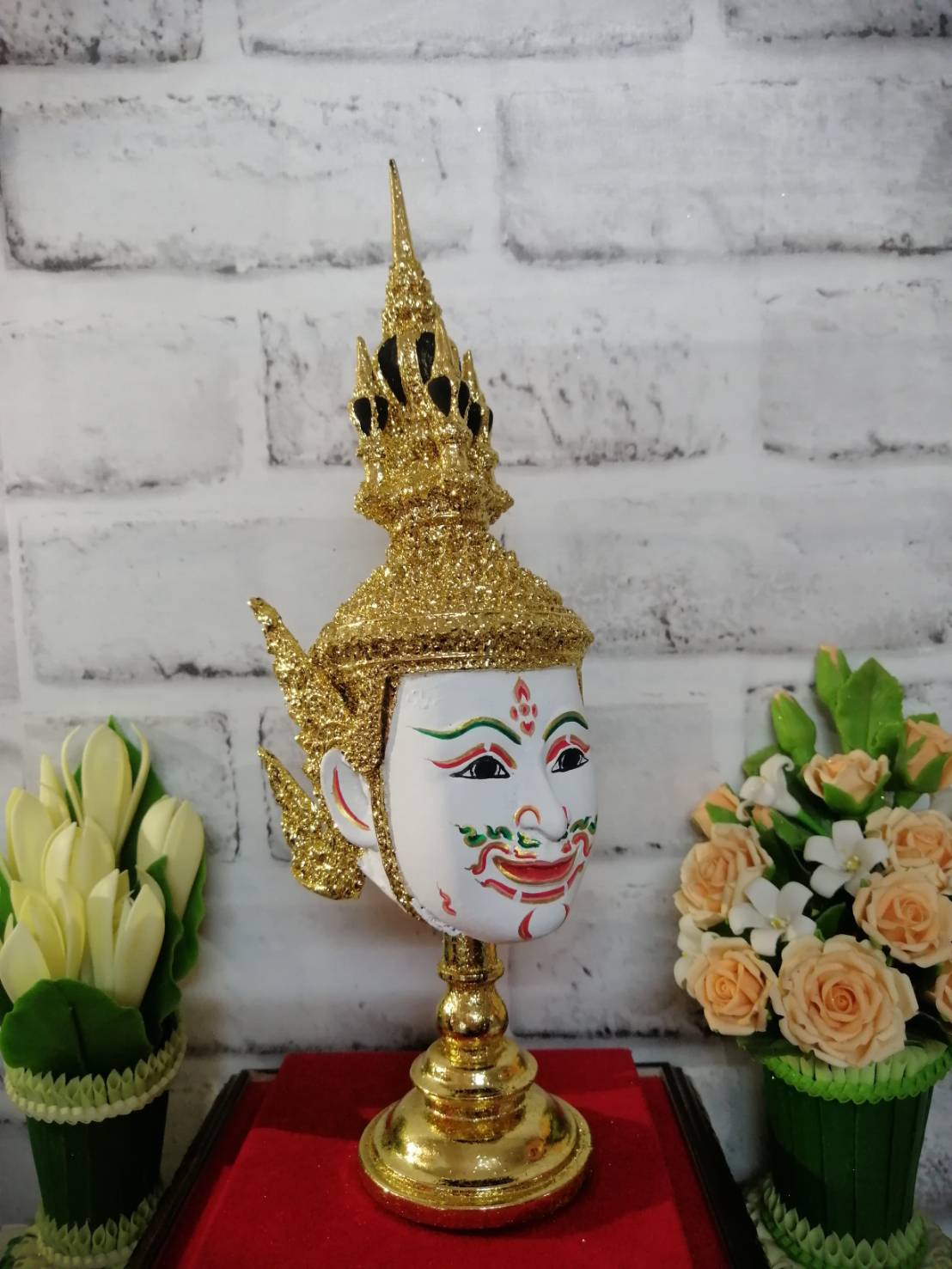 พระปัญจะสิงขร ขนาดกลาง เรซิ่นปิดทอง พร้อมฐานปิดทอง