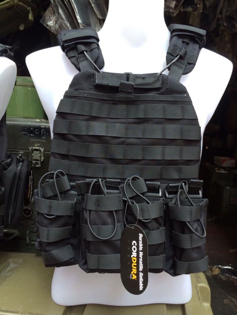 New.สินค้ามาใหม่เสื้อเกราะมี 3สี ดำ เขียว ทราย ผ้า CORDURA แท้ ราคาพิเศษ