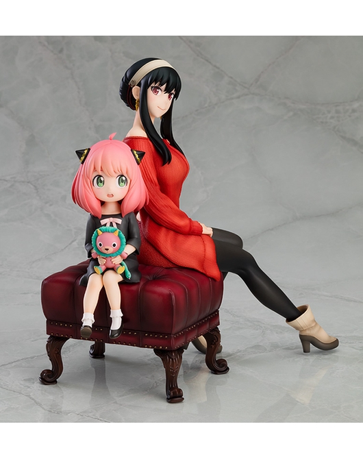 เปิดจอง : Anya & Yor