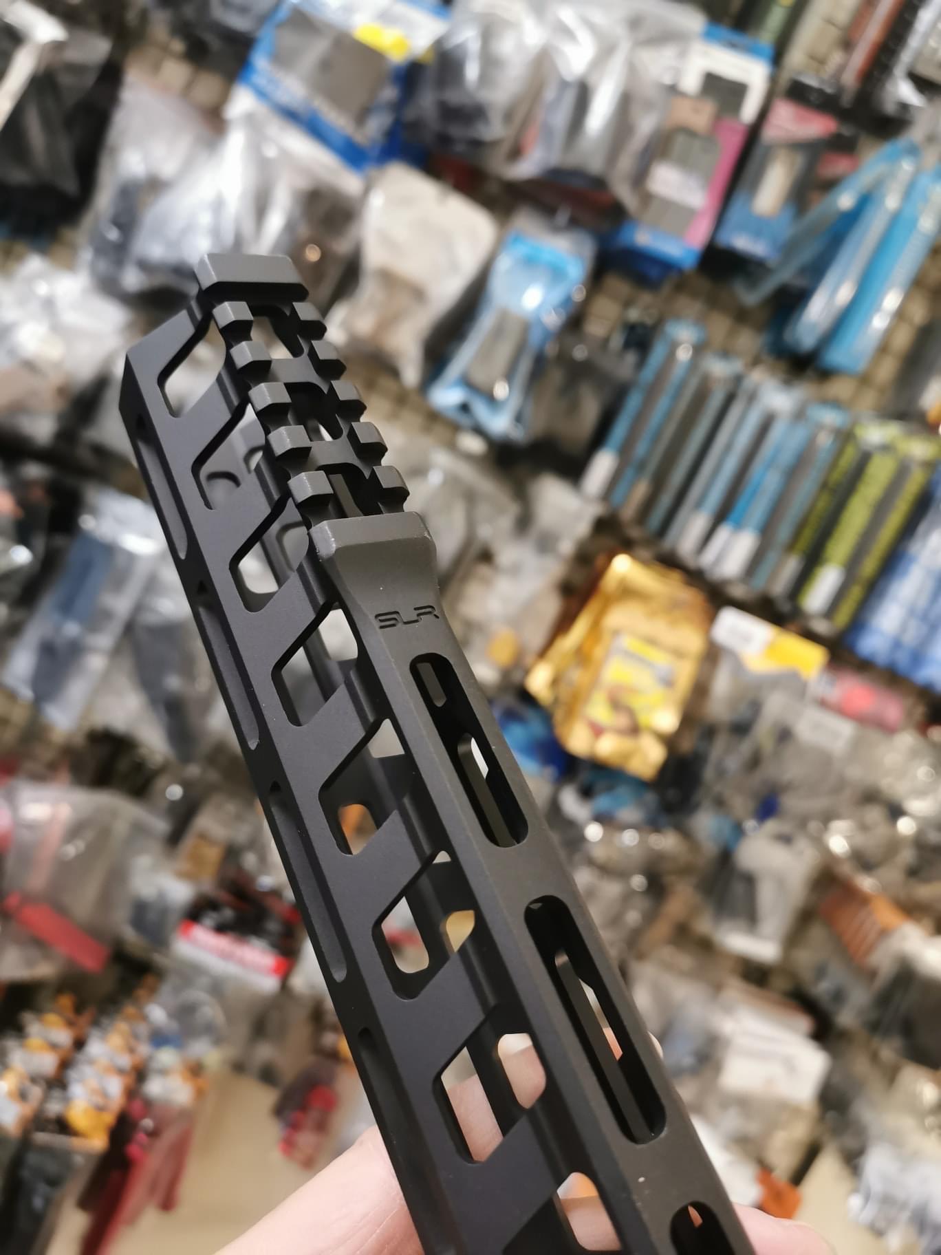 Slr. 12". Mlok มีของพร้อมส่ง