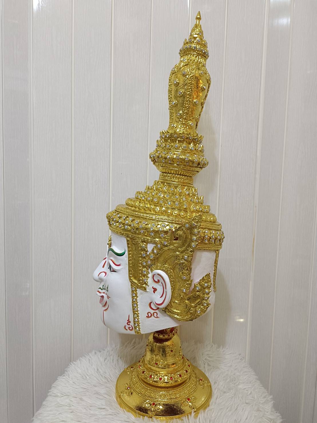 เศียรครู พระอิศวร ขนาดครอบ พร้อมฐานไม้อัดสีแดงฟรี