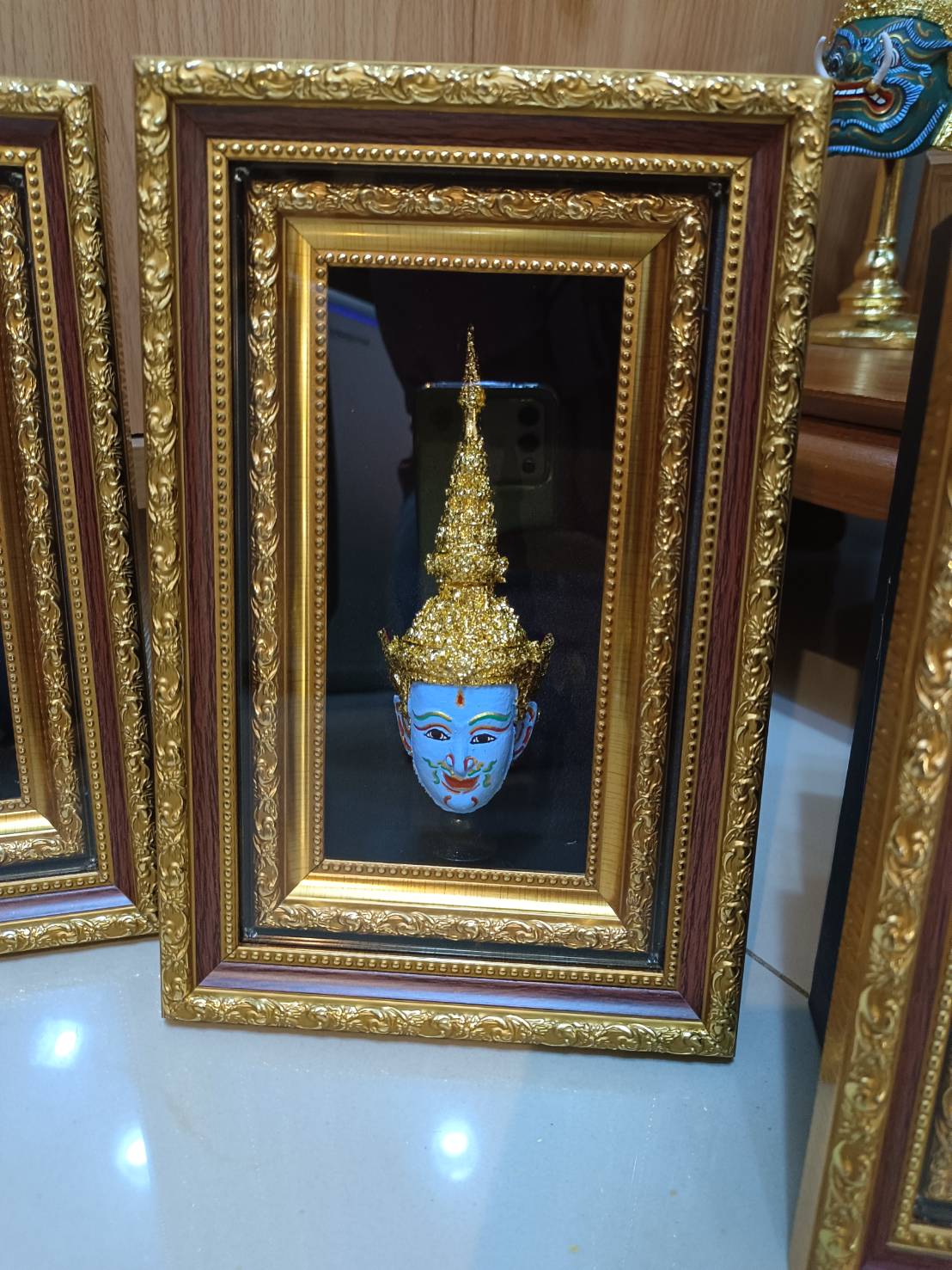 หัวโขนจิ๋ว พร้อมกรอบรูปลายไทย