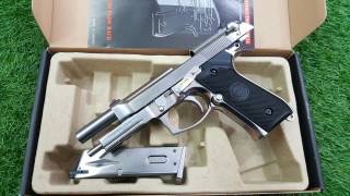 New.WE m9a1 Auto (SV) GAS BLOW BACK SERIES ระบบอัดแก๊สโบว์แบล๊ค บอดี้เหล็กสไลท์เหล็ก มีรางล่างติดอุปกรณ์เพิ่มได้ ปรับออโต้และยิงทีละนัดได้ ยิงแน่นๆงานเนียนๆสวยงาม ราคาพิเศษ