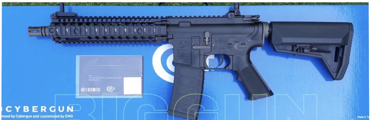 ( + New Arrival + มาใหม่ ) EMG COLT LICENSED DANIEL DEFENSE M4A1 SOPMOD BLOCK 2 AIRSOFT AEG (MODEL: MK18 MOD1 - MODEL: M4A1 / BLACK TAN FURNITURE) คุณสมบัติ •บอดี้ทำจากอลูมิเนียมอัลลอยด์ด้วยกรรมวิธี CNC พร้อมกับมาร์คกิ้งที่ได้รับอนุญาตจาก COLT •ชุดรางหน้า